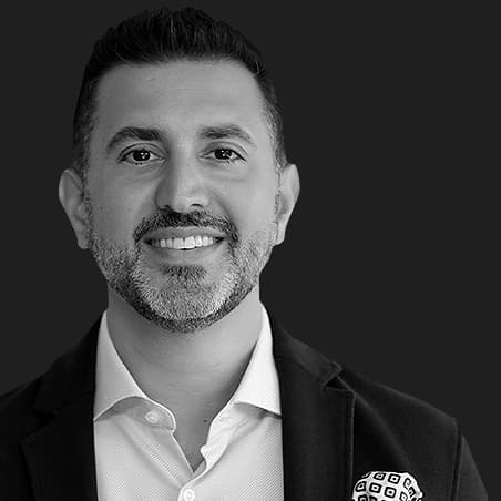Ali Amirrezvani CEO, Co-Founder